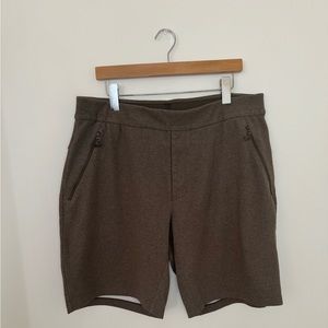 Men’s Arc’teryx Sweat Shorts. Size XL
